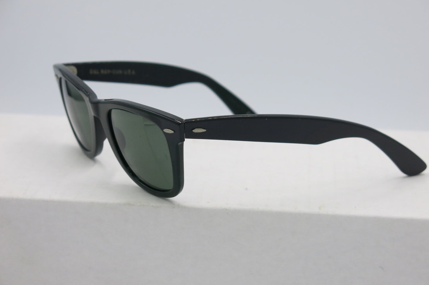 Ray-Ban Sunglasses L2008