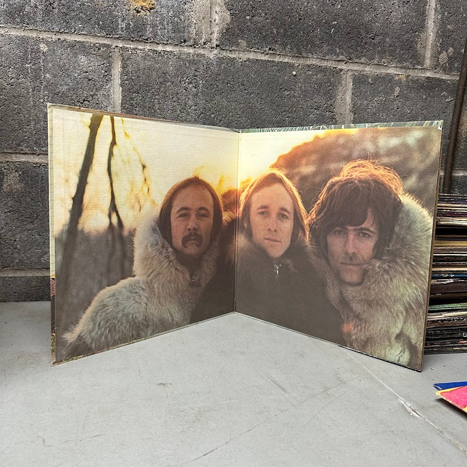 Crosby, Stills & Nash – Crosby, Stills & Nash