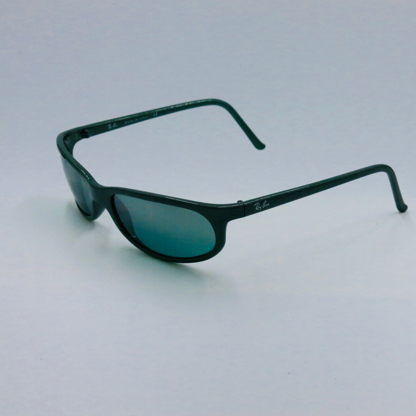 Ray Ban Sunglasses RB 4010 | Sunglasses by Ray Ban | Friedman & Sons