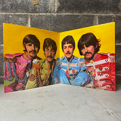 The Beatles – Sgt. Pepper's Lonely Hearts Club Band