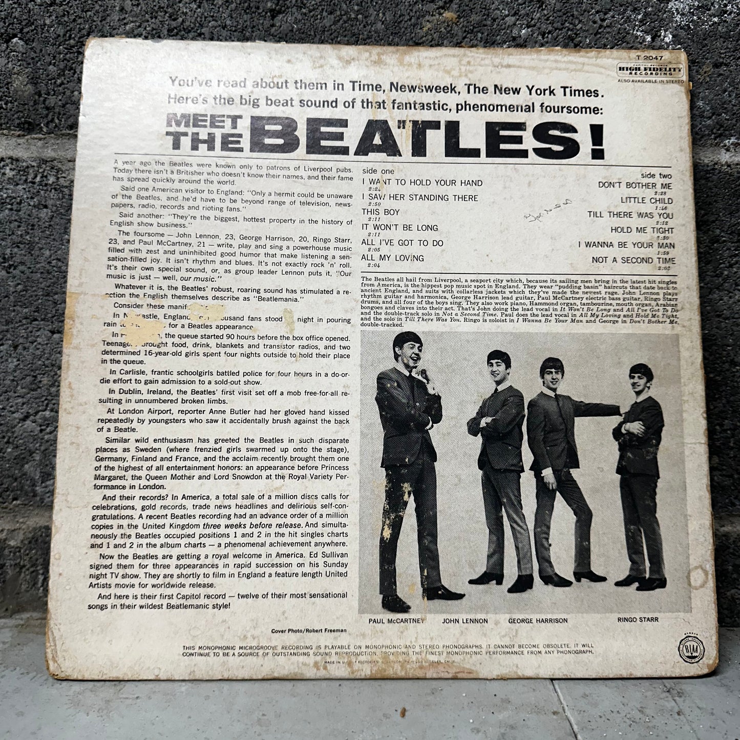The Beatles – Meet the Beatles! (Mono, Early 1960s Capitol Rainbow Repress – T-2047, “F” Cut)