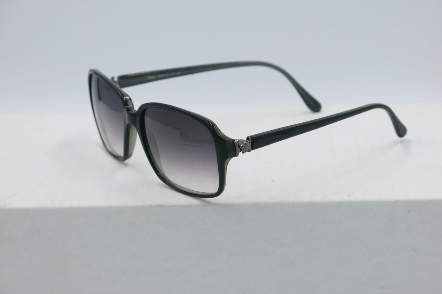 Versace Sunglasses V 80 Black