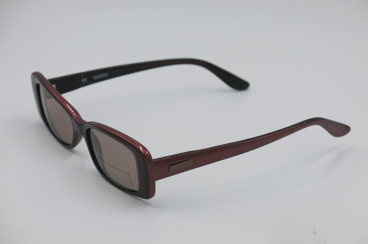 Guess Sunglasses GU 147