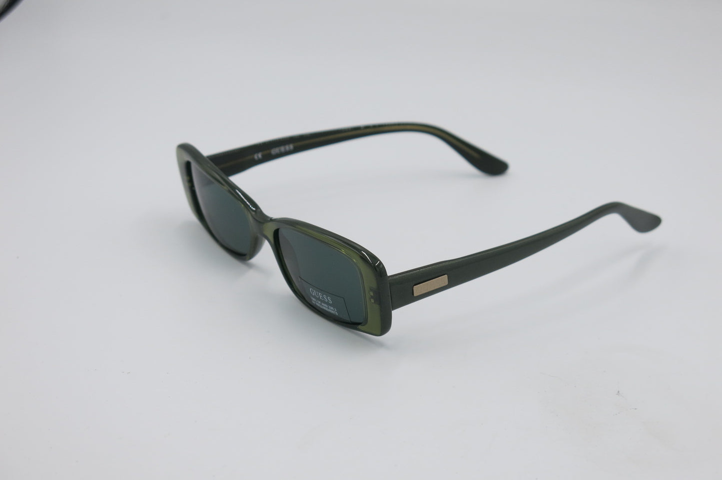 Guess Sunglasses GU 147