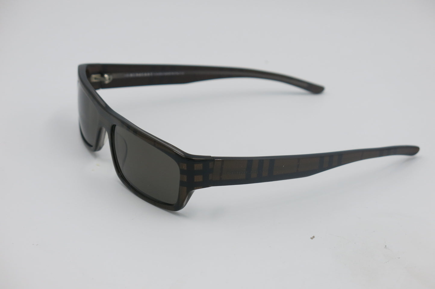 Vintage Burberry Sunglasses 8401S