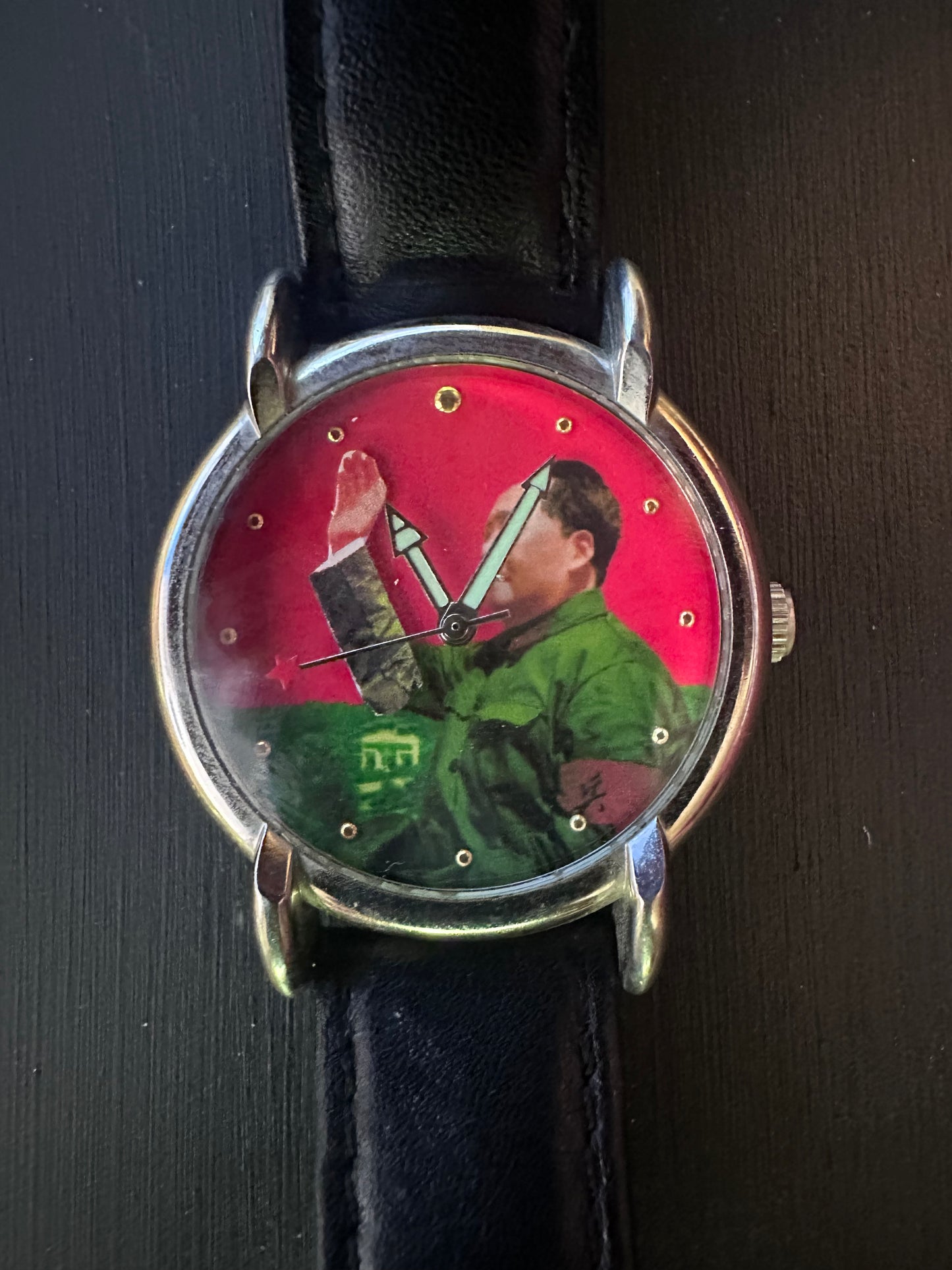 Chairman Mao Animated/Waving Arm Mechanical Watch