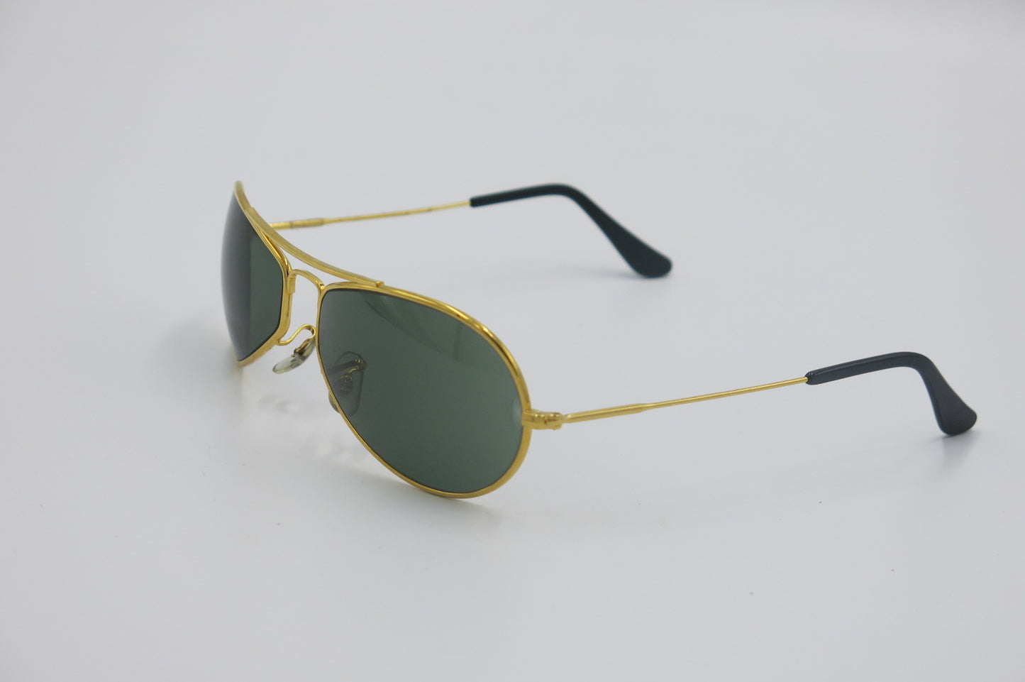 Ray-Ban W 2616 – Vintage Gold Aviator (NOS)