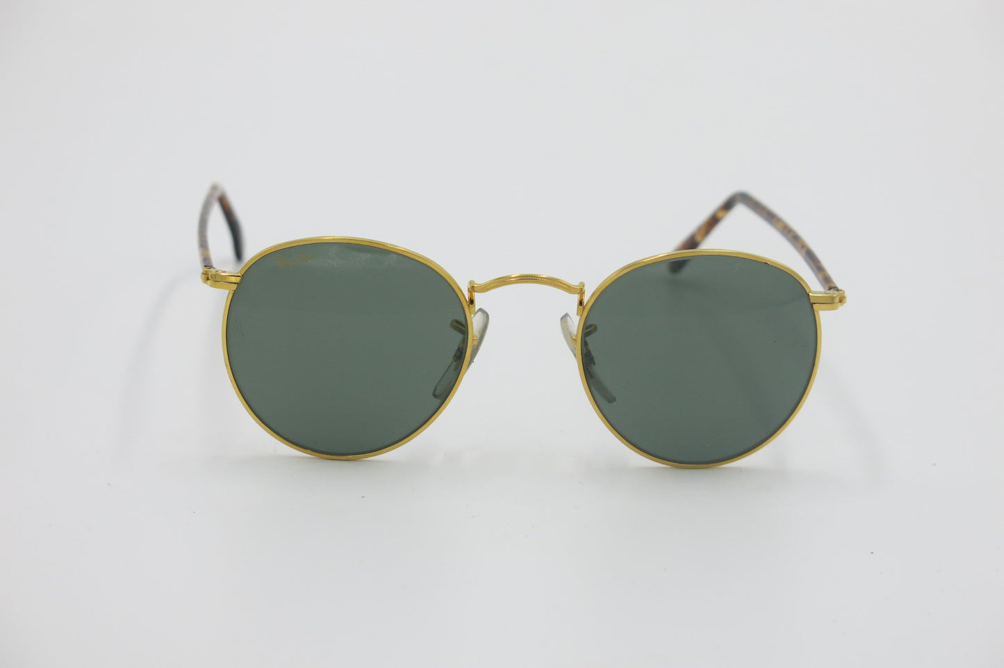 Ray-Ban W 2201 – Gold Round Sunglasses