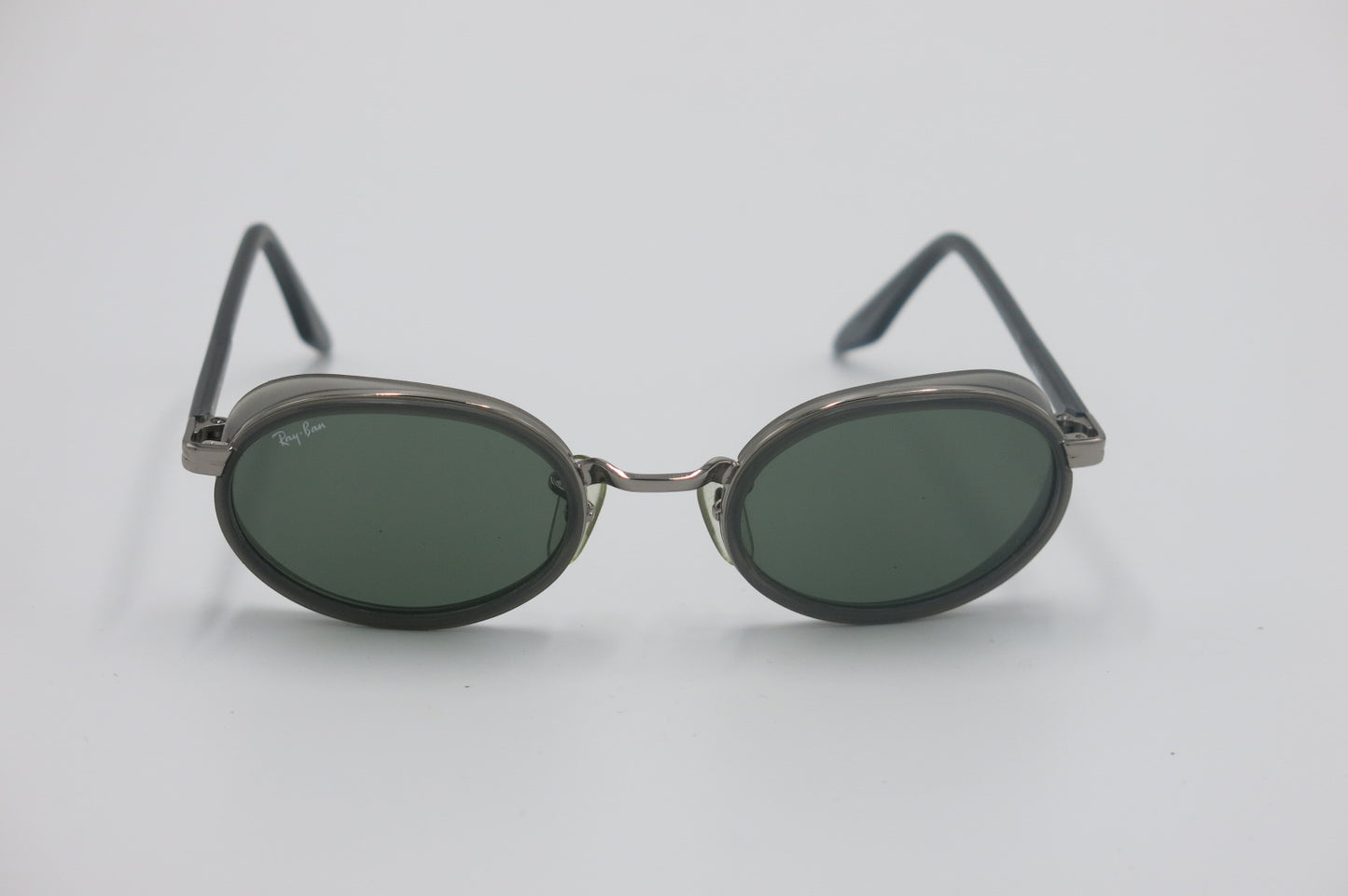 Ray-Ban W 2813 – Gunmetal Oval Wrap Shield Sunglasses