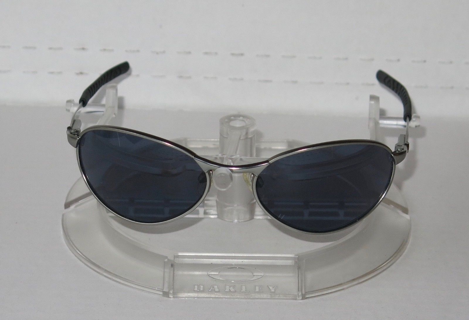 Gargoyles Sunglasses Tsunami (Silver) – Friedman & Sons